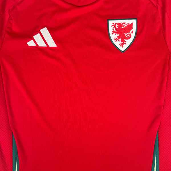 Wales 2024/2025 Home Football Shirt Medium