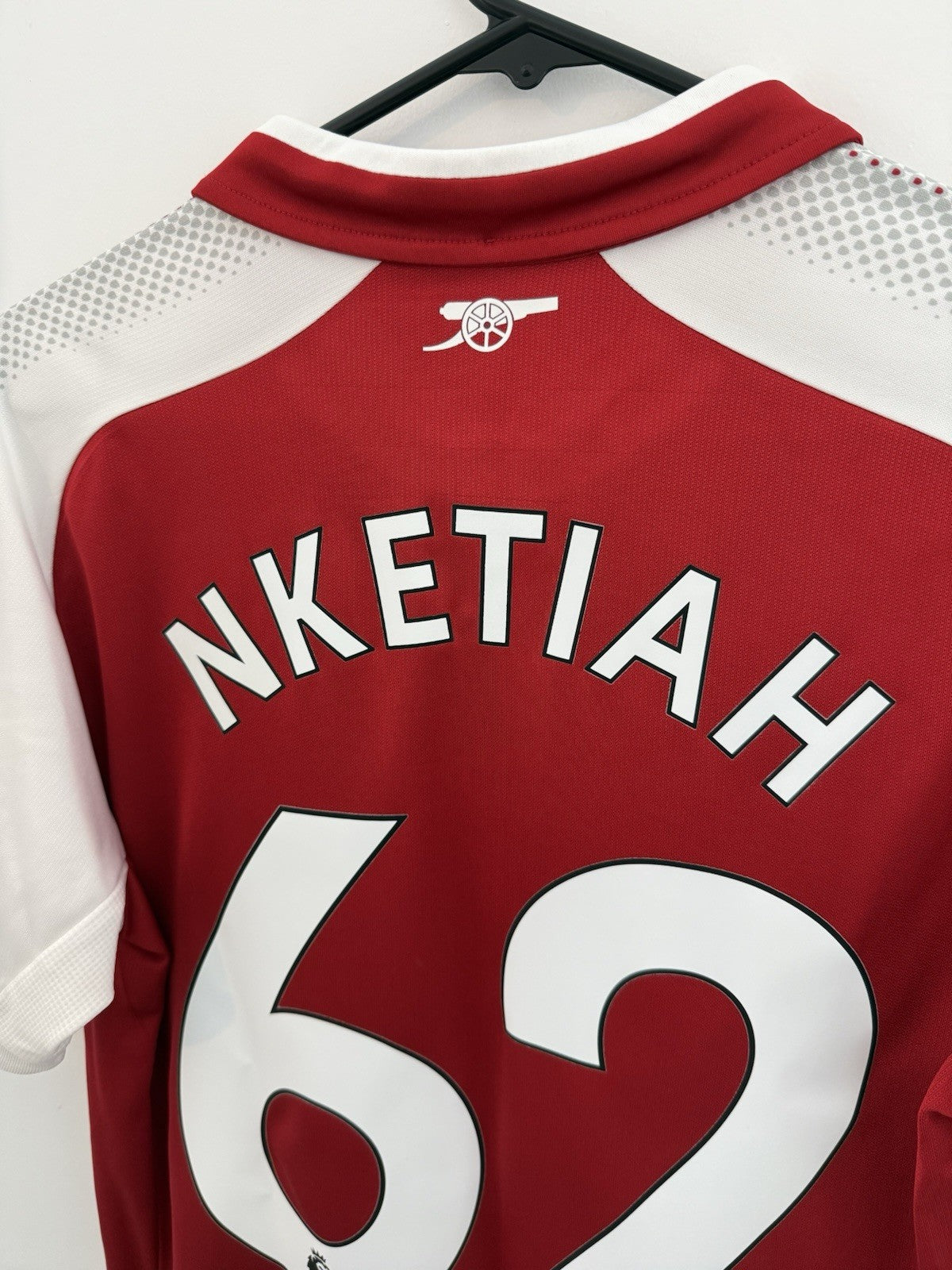 Arsenal Nketiah #62 2017/18 Small Home Shirt Puma Excellent Condition 751509