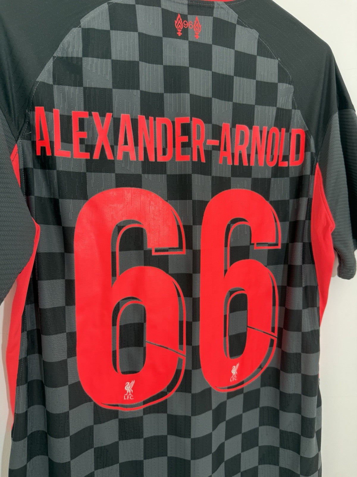 Liverpool Alexander-Arnold #66 2020/21 Vaporknit Medium 3rd BNWT CZ3200-060