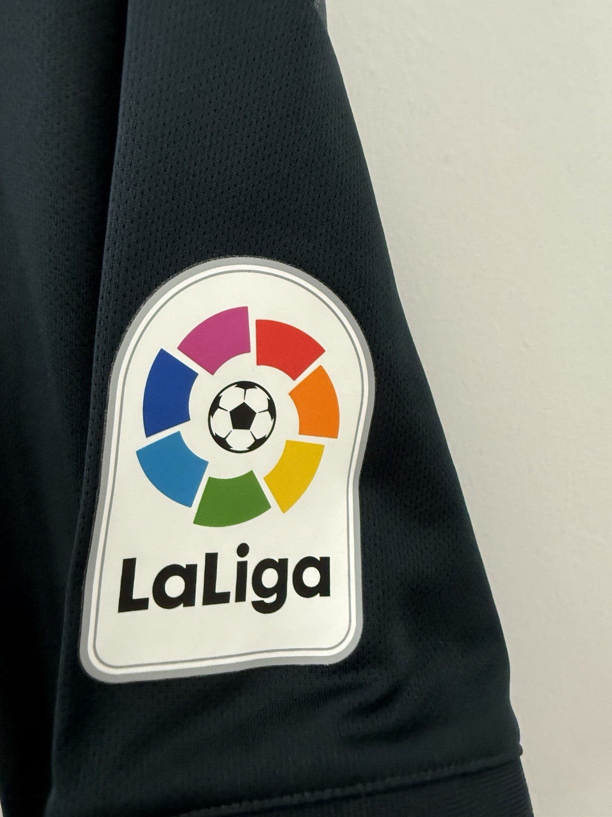 Real Madrid Vinicius Jr #28 2018/19 Large Away BNWT CG0584