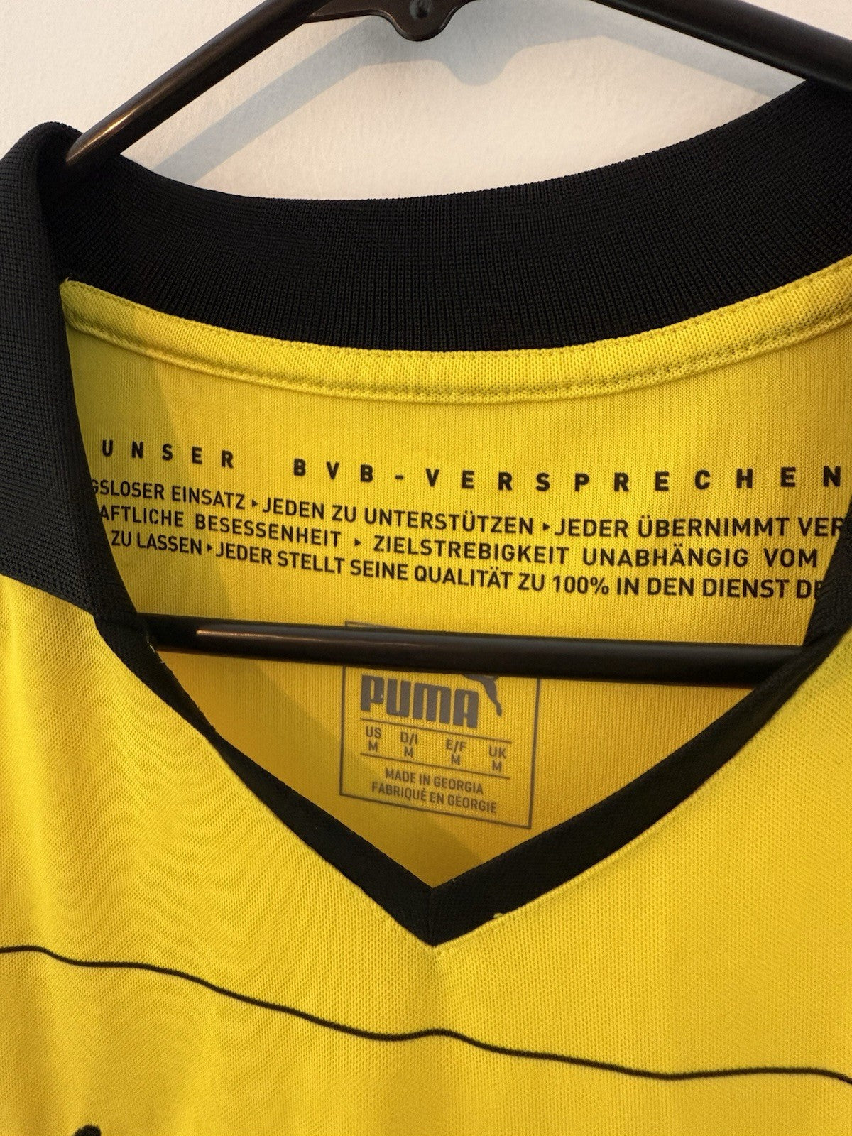 Borussia Dortmund Gundogan #8 2015/16 Large Home Excellent Condition 747991