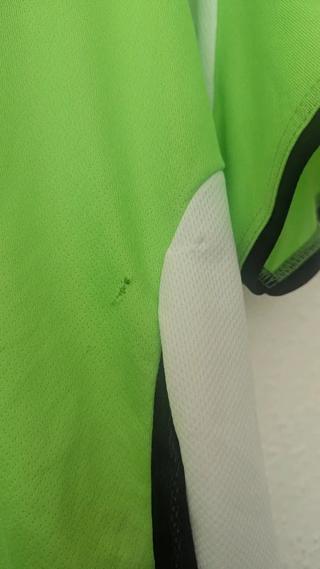 2000-02 Wolfsburg Home Shirt - 8/10