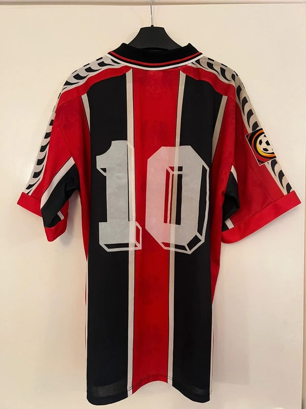 1996-98 Eintracht Frankfurt Home Shirt #10 - 7.5/10