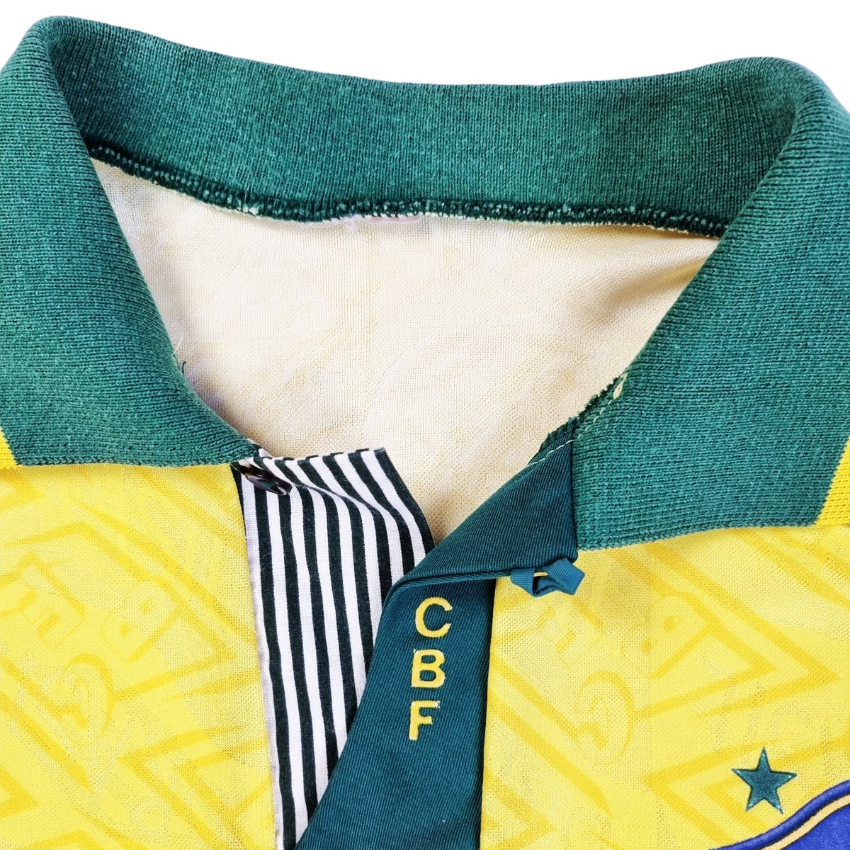 1991/92 Brazil Home Football Shirt (XL) Umbro