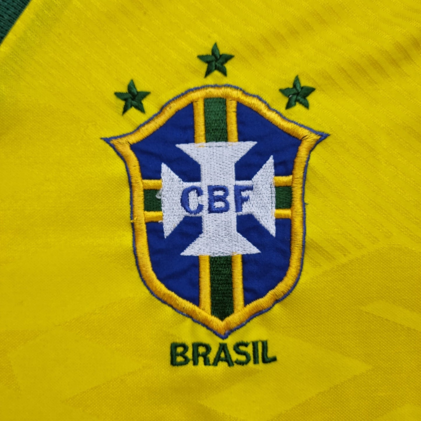 1993/94 Brazil Home Football Shirt (L) Umbro