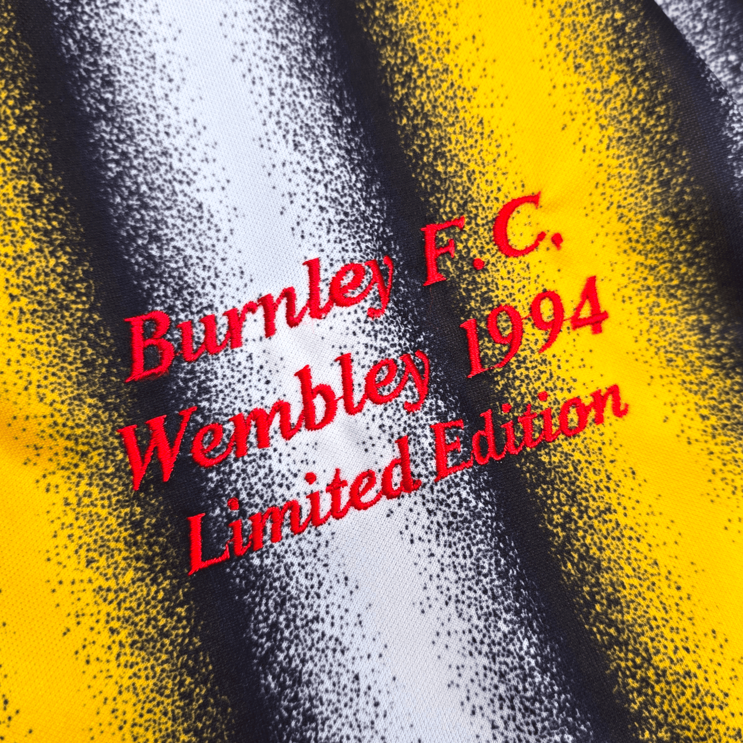 1993/94 Burnley Away Football Shirt (2XL) Mitre (Limited Edition)