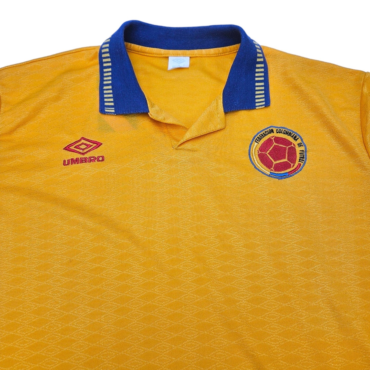 1993/94 Colombia Home Football Shirt (M) Umbro