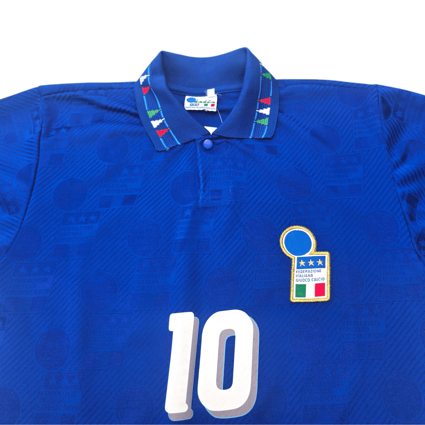 1993/94 Italy Home Football Shirt (S) Diadora #10 R. Baggio