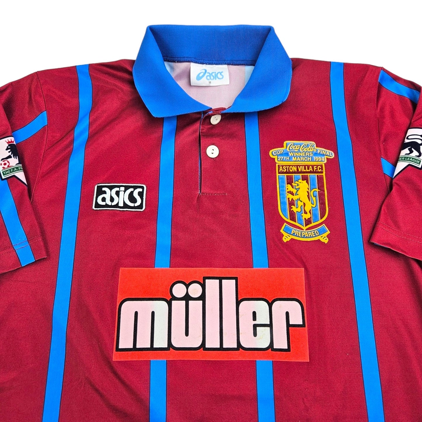1993/95 Aston Villa Home Football Shirt (M) Asics #18 Yorke