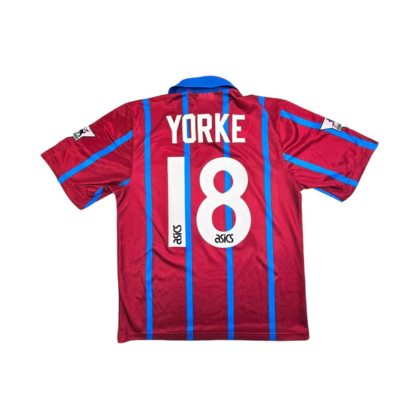 1993/95 Aston Villa Home Football Shirt (M) Asics #18 Yorke