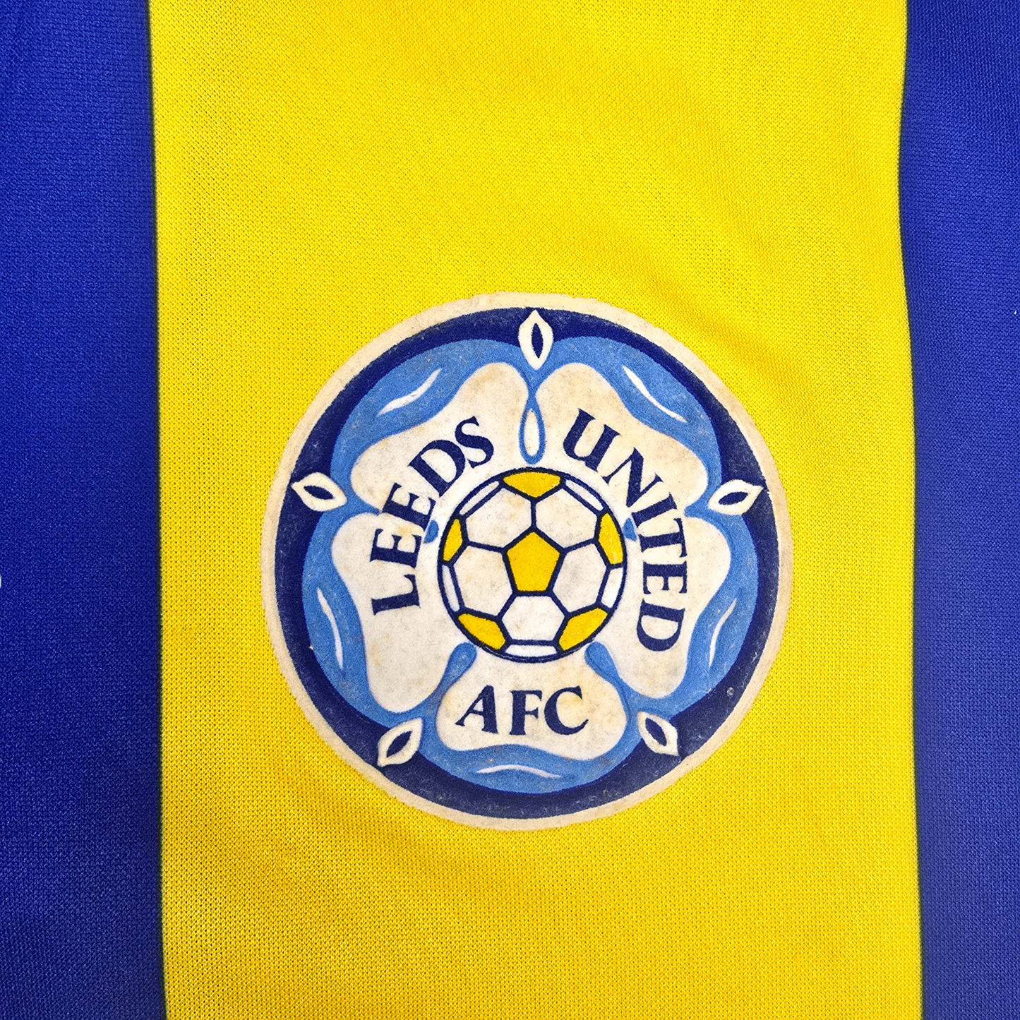 1993/95 Leeds United Away Football Shirt (L) Asics