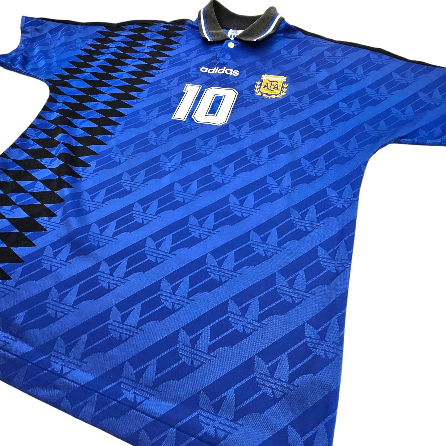 1994/95 Argentina Away Football Shirt (M) Adidas #10 Maradona (Re-badged Template)
