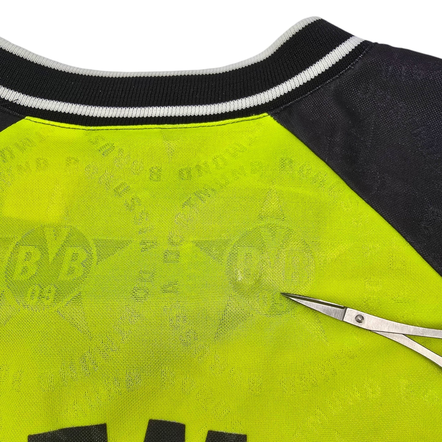 1994/95 Dortmund Home Football Shirt (L) Nike