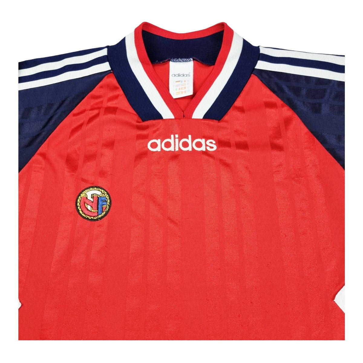 1994/96 Norway Home Football Shirt (XL) Adidas