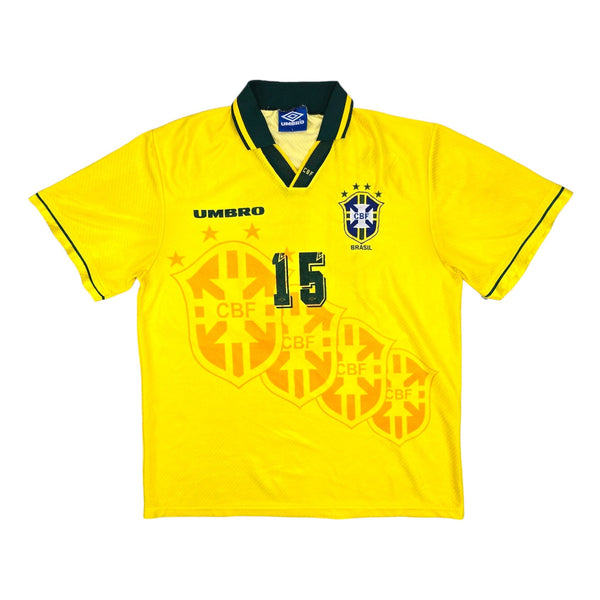 1994/96 Brazil Home Football Shirt (L) Umbro #15 (Santos)