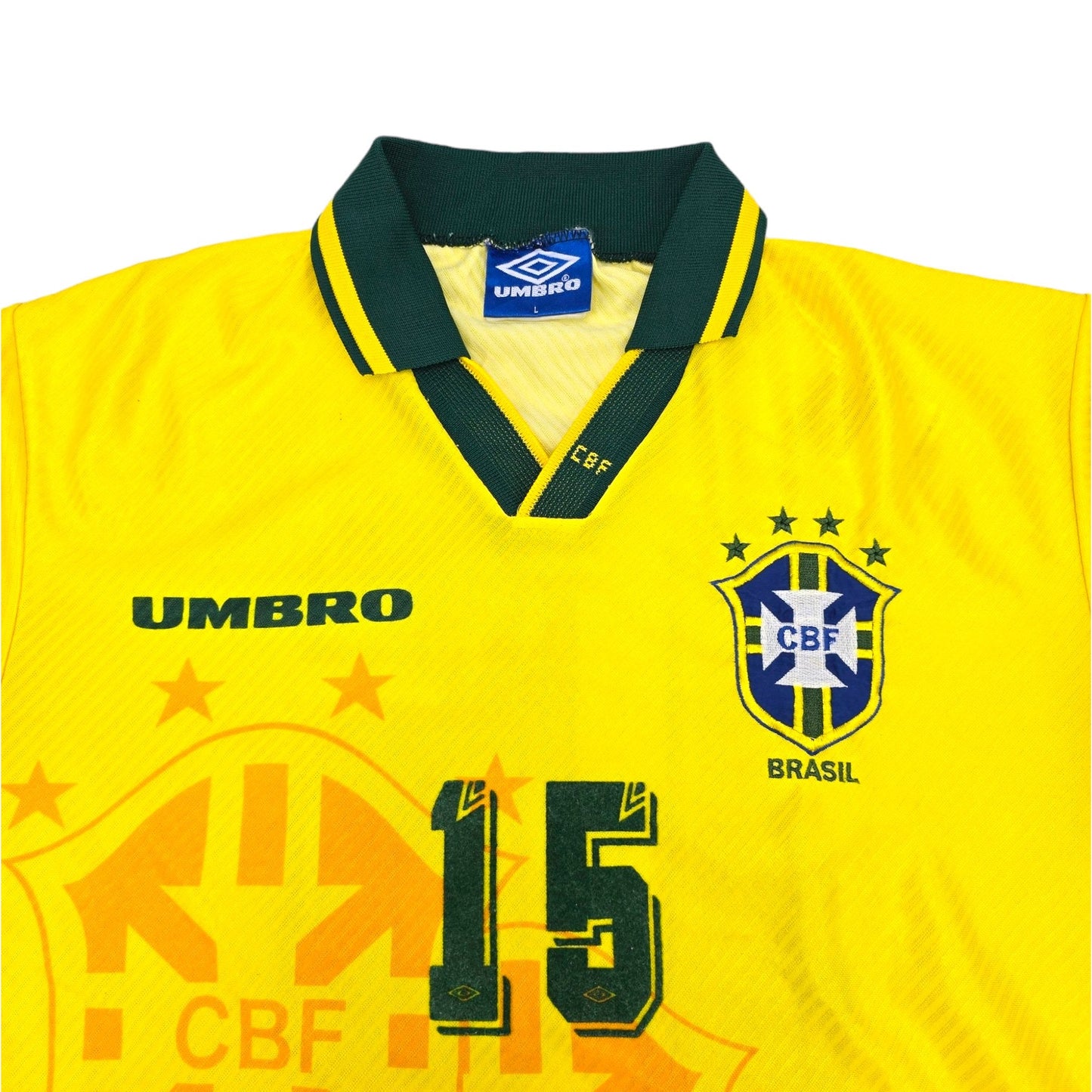 1994/96 Brazil Home Football Shirt (L) Umbro #15 (Santos)