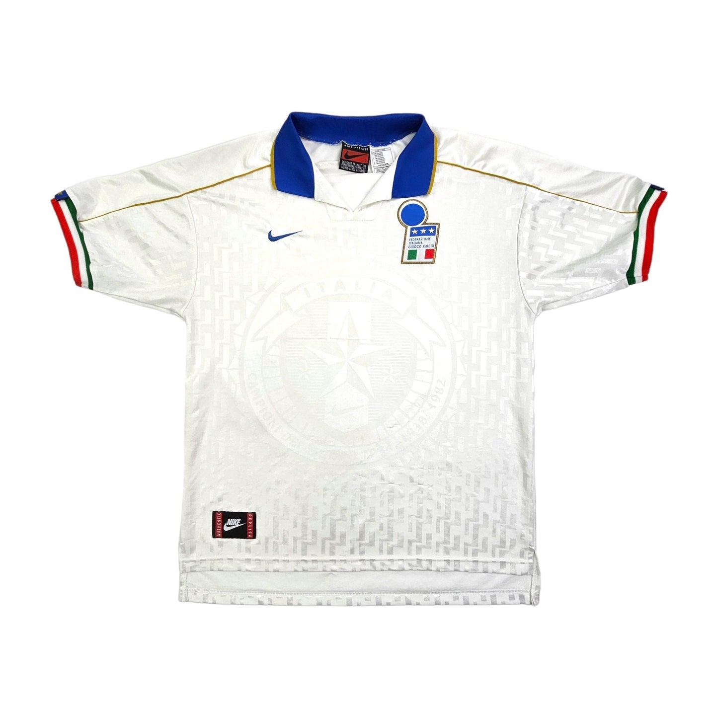 1994/96 Italy Away Football Shirt (L) Nike