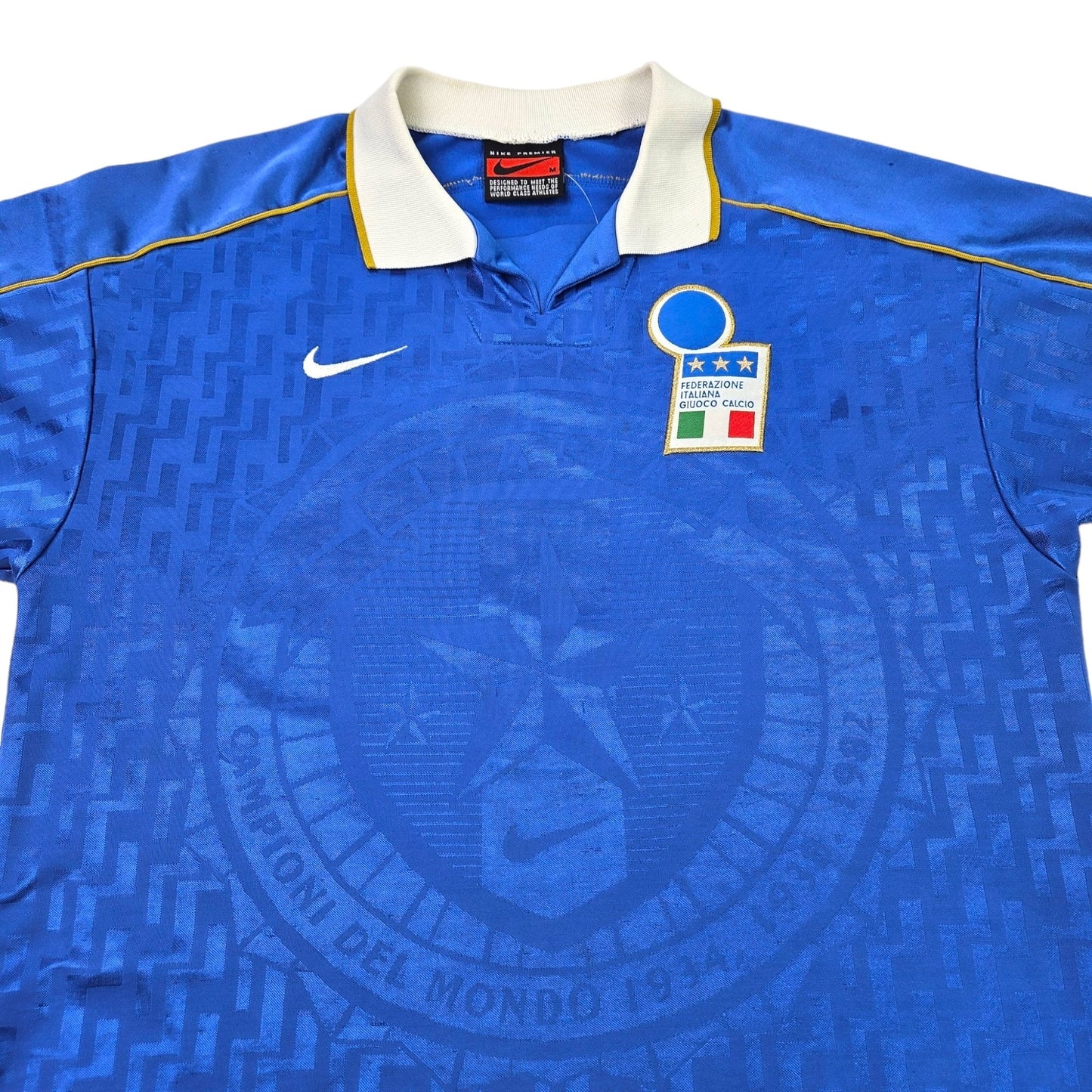 1994/96 Italy Home Football Shirt (M) Nike