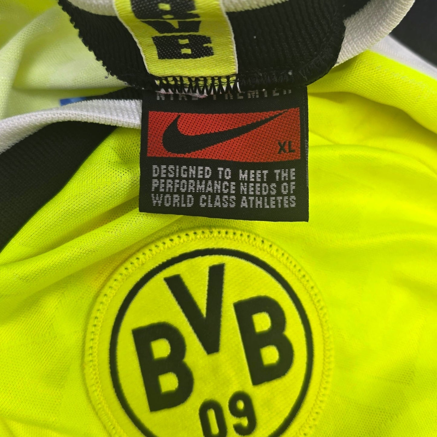 1995/96 Dortmund Home Football Shirt (XL) Nike