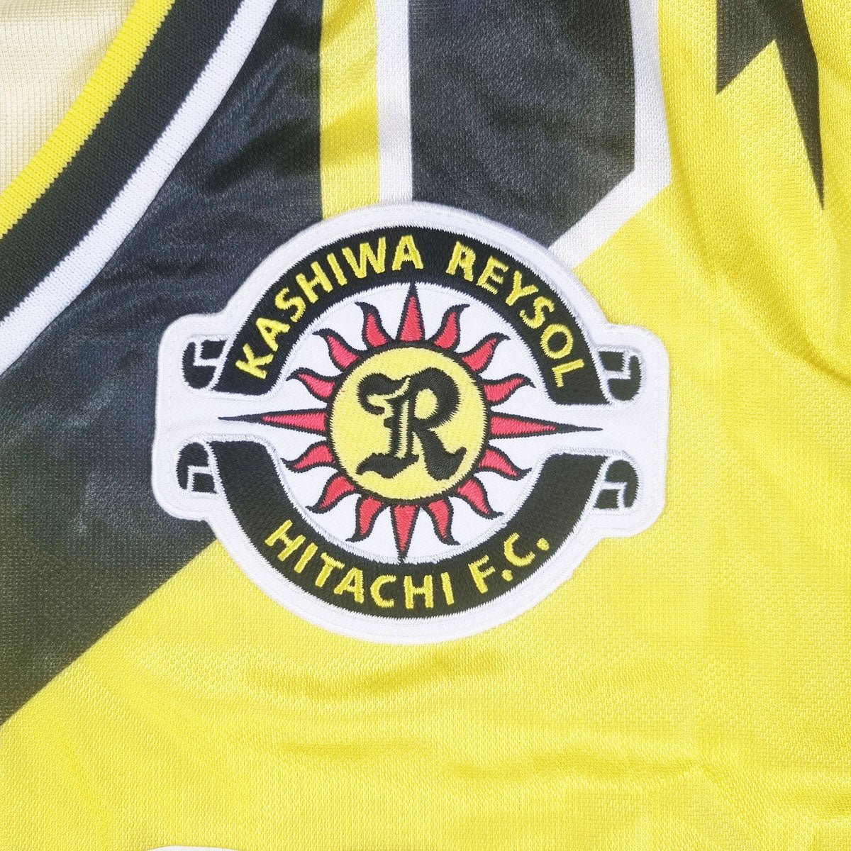 1995/96 Kashiwa Reysol Home Football Shirt (L) Mizuno