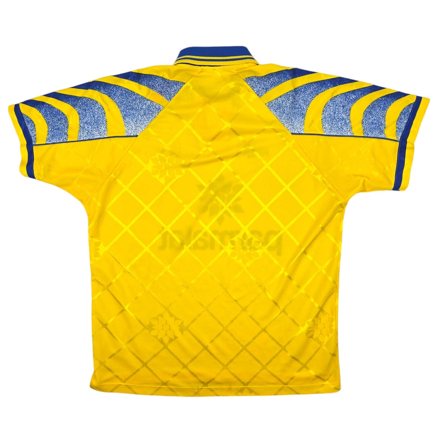 1995/97 Parma Away Football Shirt (M) Puma