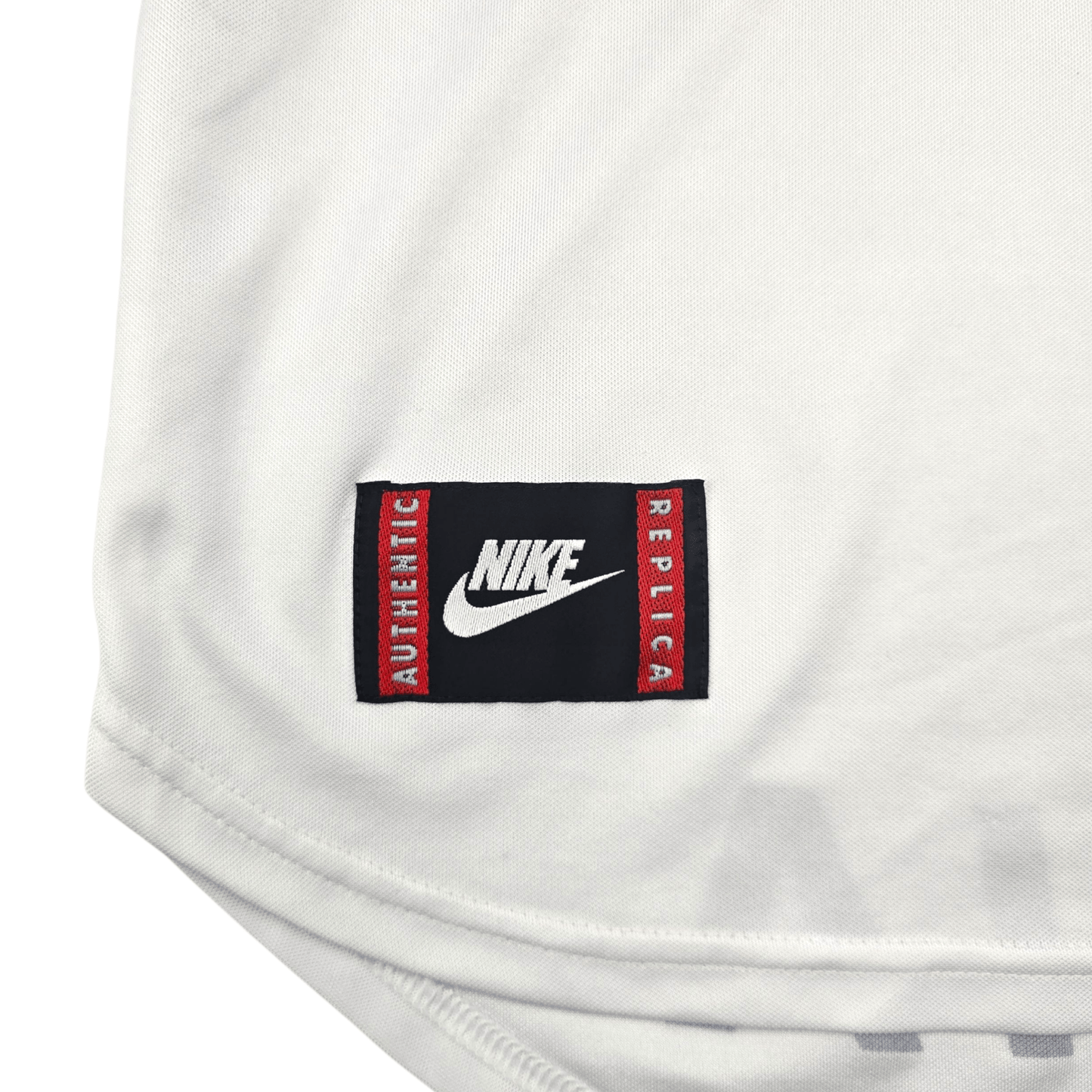 1996/97 Italy Away Football Shirt (M) Nike #21 Zola