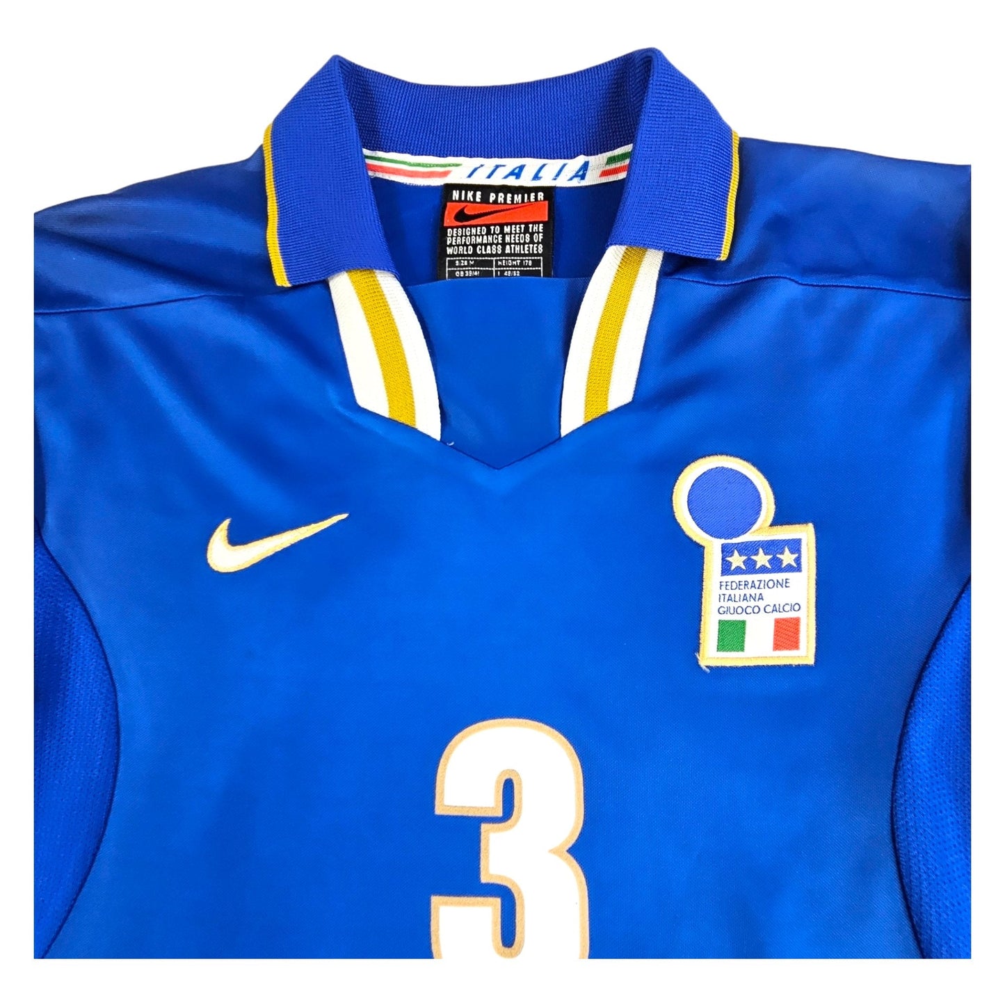 1996/97 Italy Home Football Shirt (M) Nike #3 Maldini