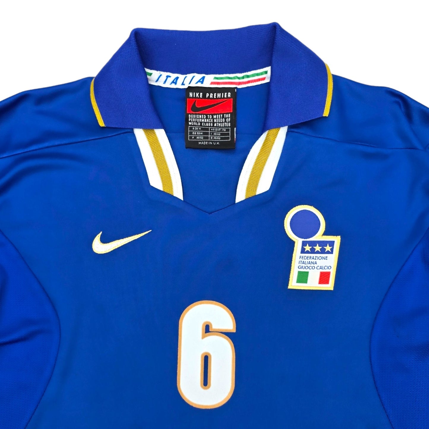 1996/97 Italy Home Football Shirt (M) Nike #6 Nesta (EURO 96)