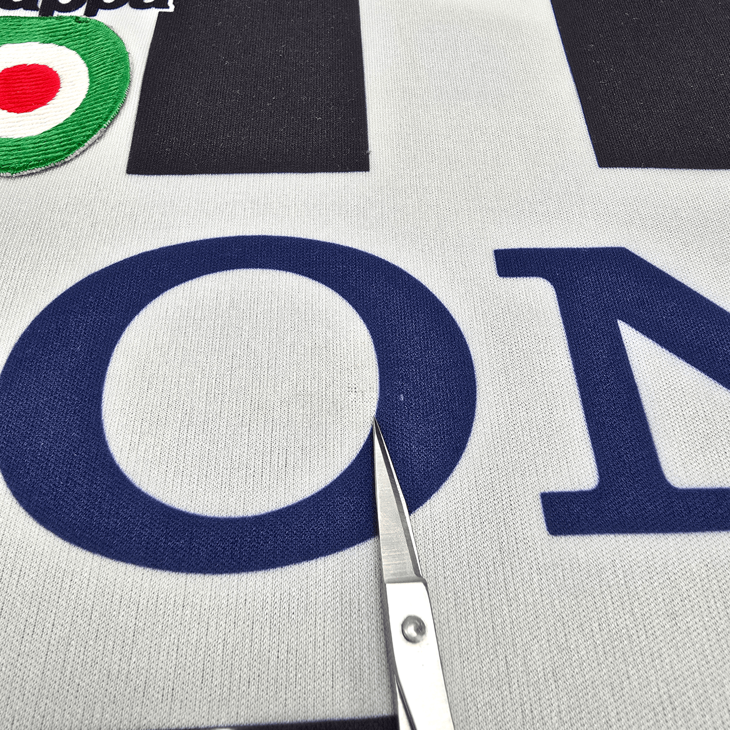 1996/97 Juventus Home Football Shirt (L) Kappa