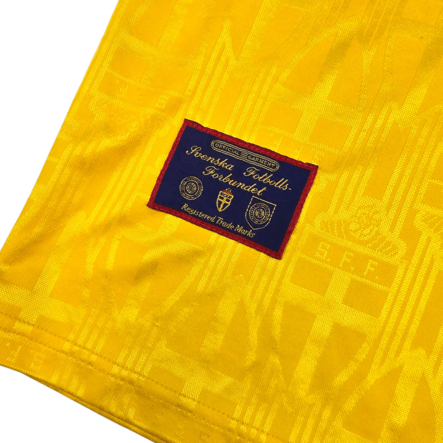 1996/97 Sweden Home Football Shirt (XL) Adidas