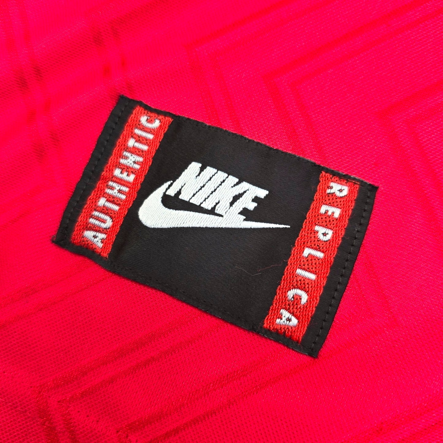 1996/98 Arsenal Home Football Shirt (XL) Nike #8 Wright