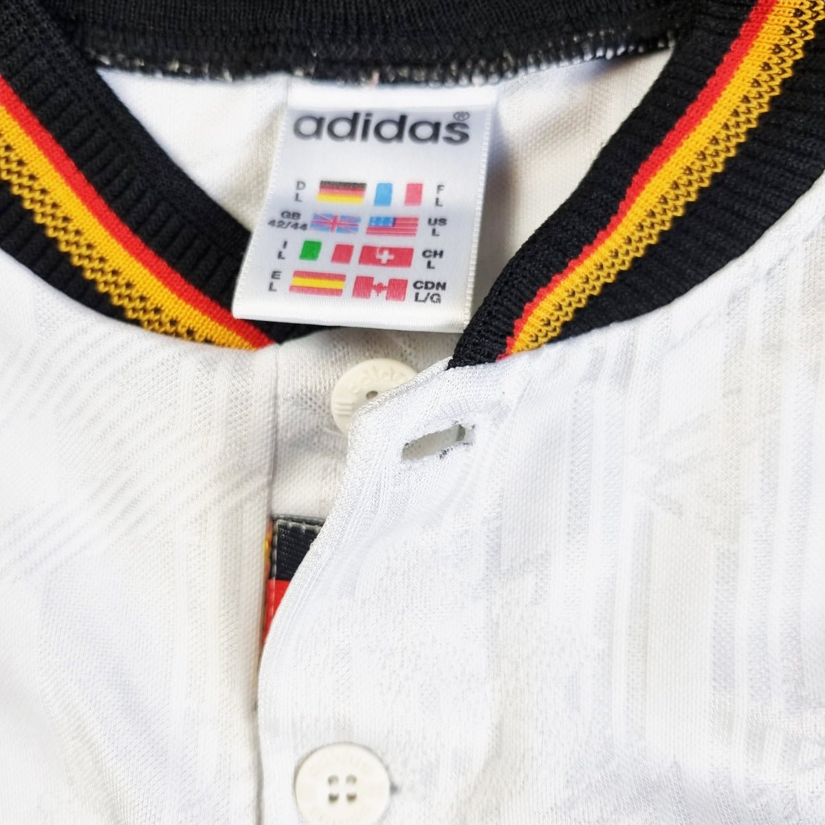 1996/98 Germany Home Football Shirt (L) Adidas #18 Klinsmann