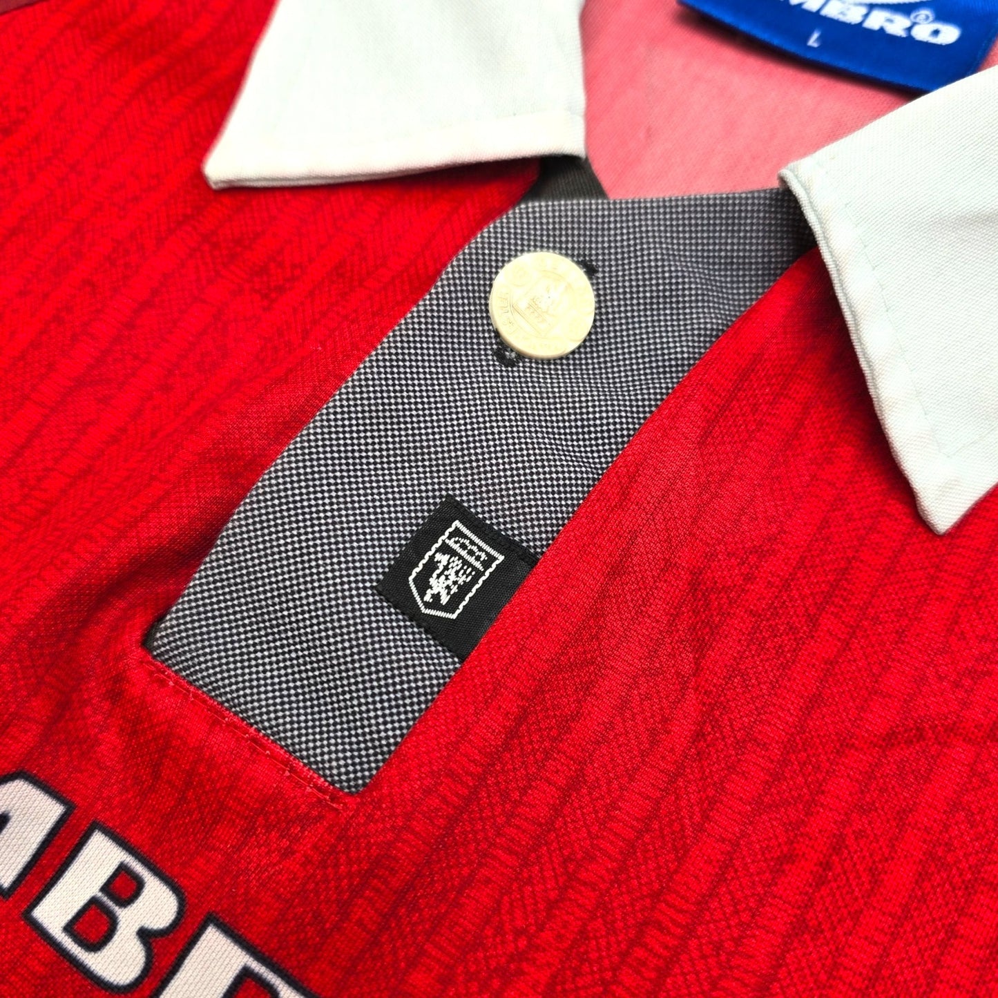 1996/98 Manchester United Home Football Shirt (L) Umbro #10 Beckham