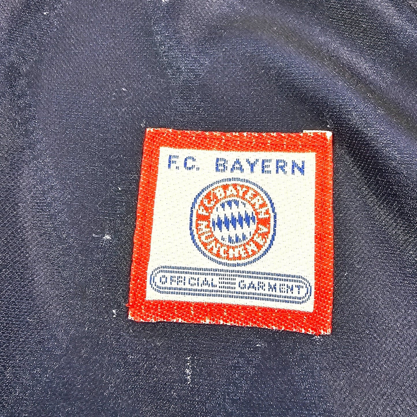 1997/98 Bayern Munich Away Football Shirt (L) Adidas