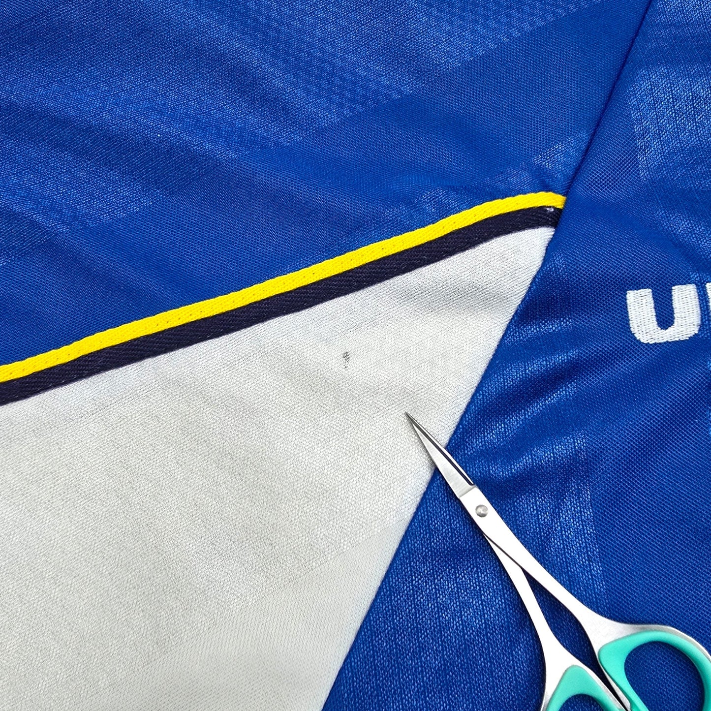 1997/98 Chelsea Home Football Shirt (L) Umbro #9 Vialli
