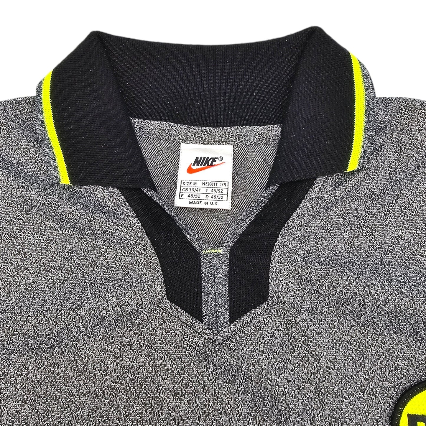 1997/98 Dortmund Away Football Shirt (M) Nike