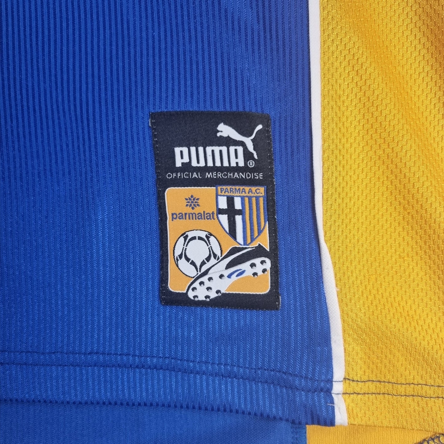 1997/98 Parma Away Football Shirt (XL) Puma #11 Crespo