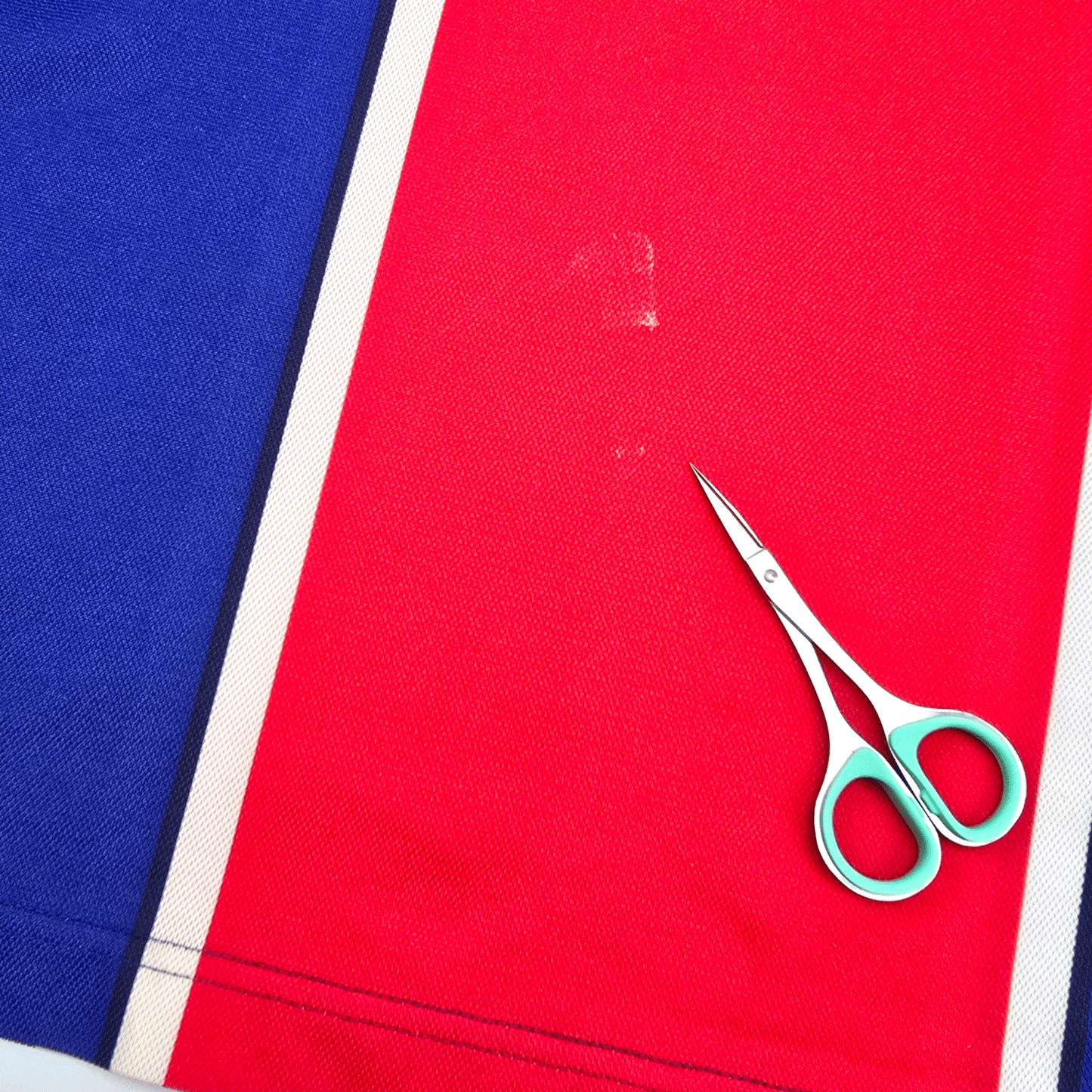 1997/98 PSG Home Football Shirt (L) Nike