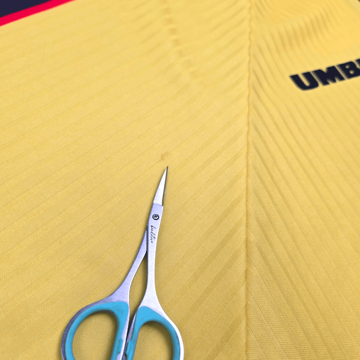 1997/98 Scotland Away Football Shirt (XL) Umbro