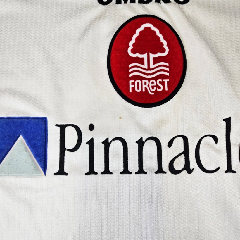 1997/99 Nottingham Forest Away Football Shirt (M) Umbro