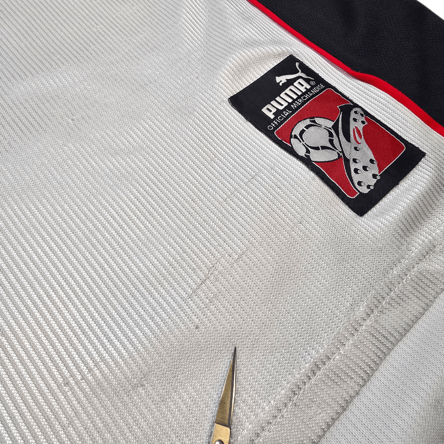 1998/00 Austria Home Football Shirt (L) Puma