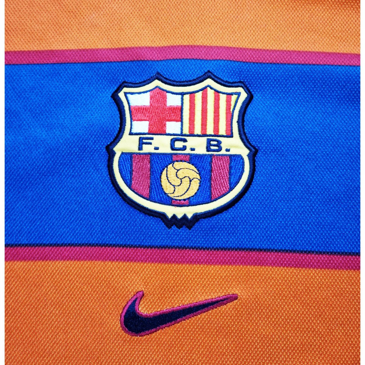 1998/00 Barcelona Third Football Shirt (XL) Nike