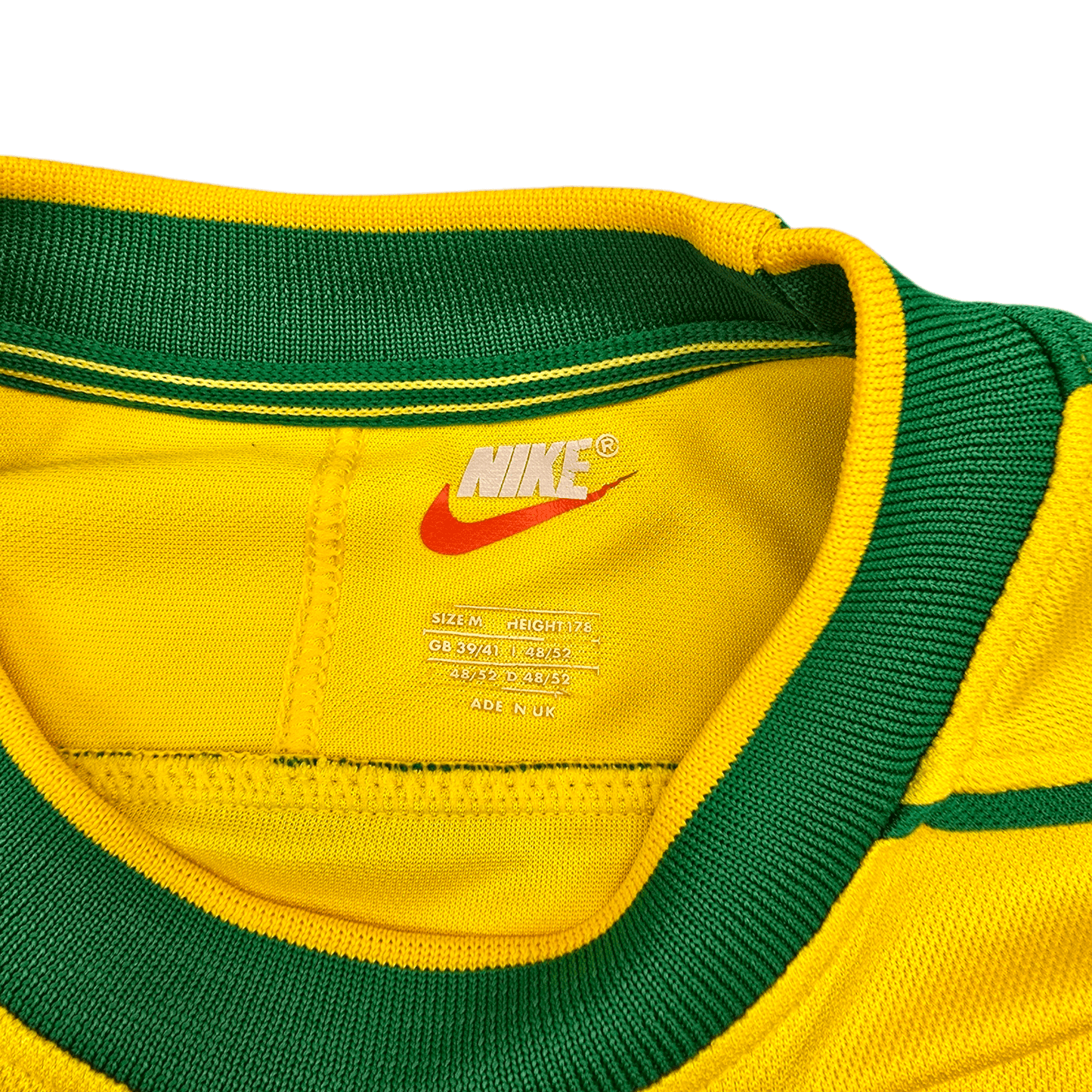 1998/00 Brazil Home Football Shirt (M) Nike #9 Ronaldo