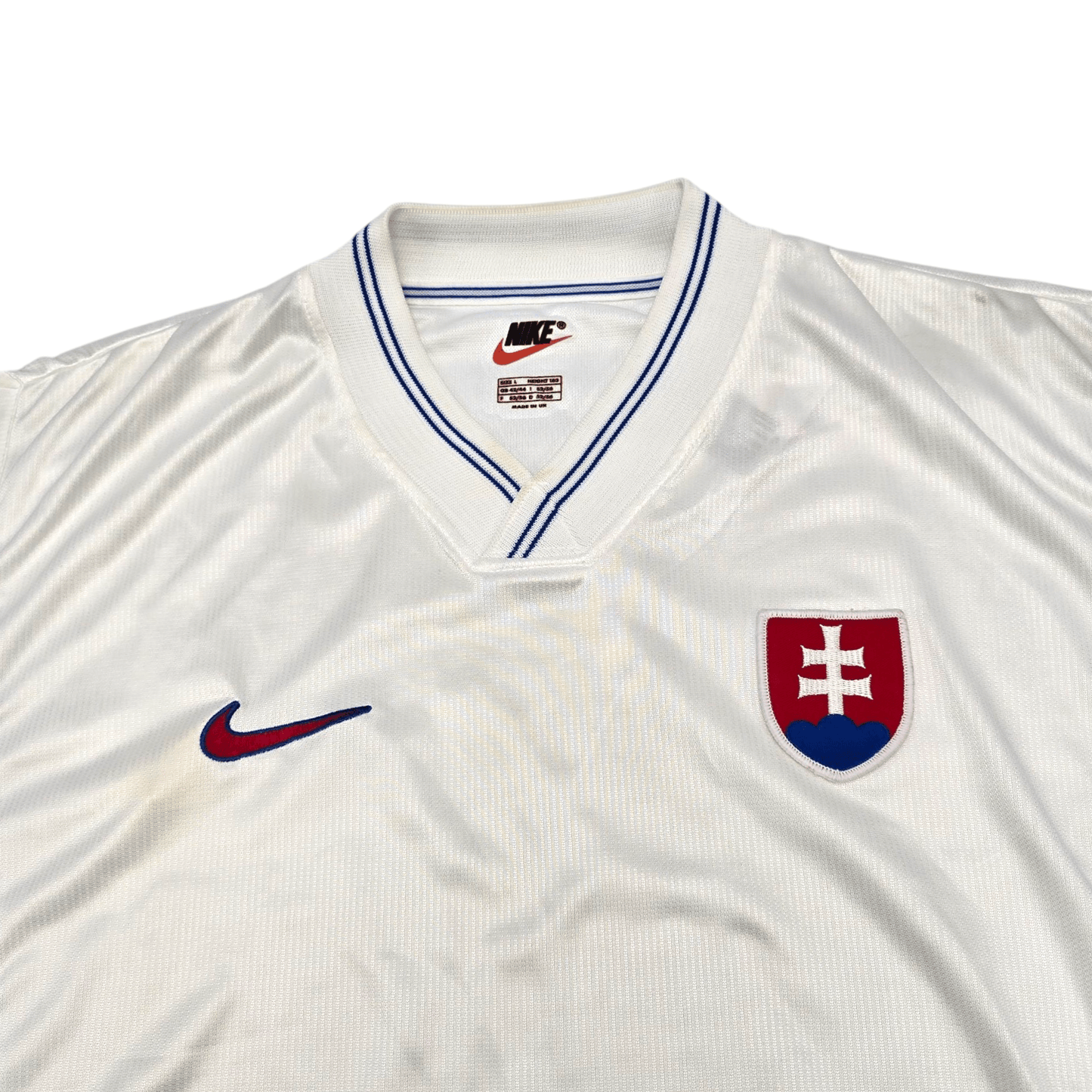 1998/00 Slovakia Home Football Shirt (L) Nike