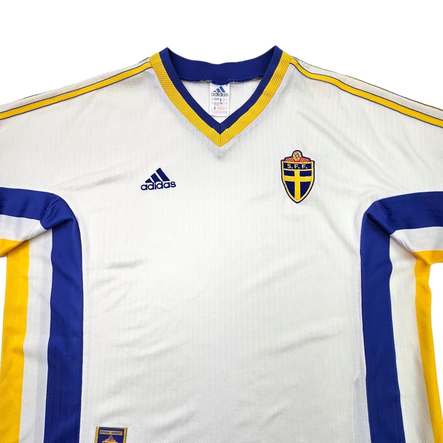 1998/00 Sweden Away Football Shirt (L) Adidas