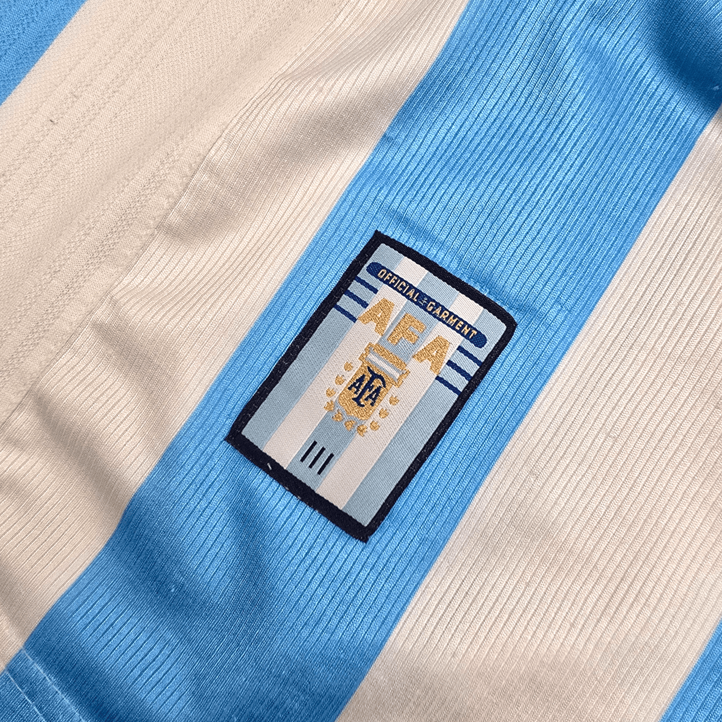 1998/99 Argentina Home Football Shirt (L) Adidas #9 Batistuta