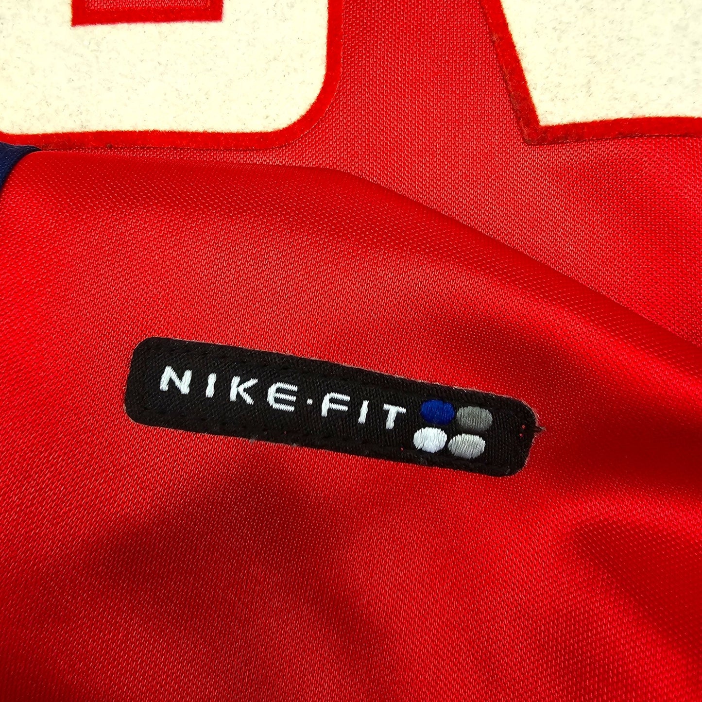 1998/99 Arsenal Home Football Shirt (M) Nike #10 Bergkamp