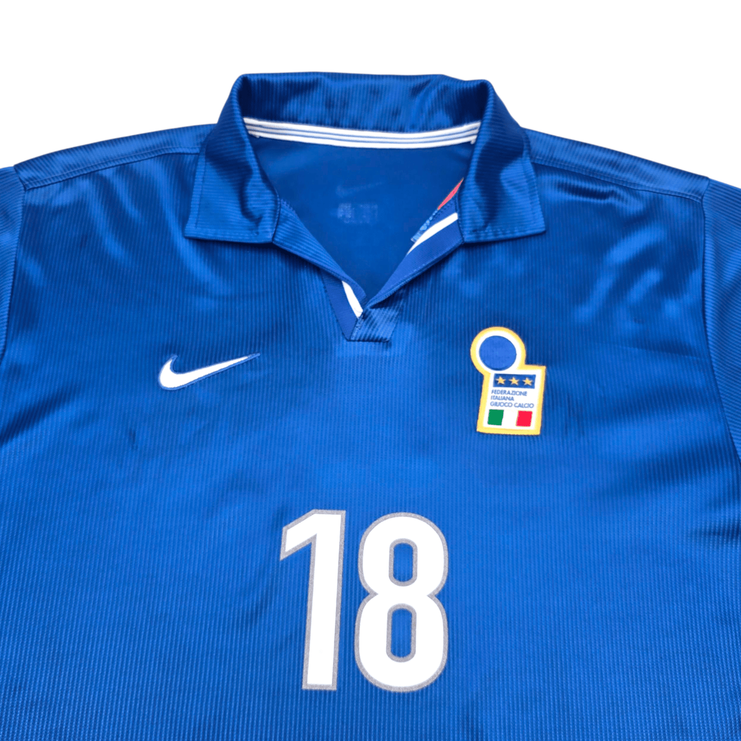 1998/99 Italy Home Football Shirt (M) Nike #18 R.Baggio