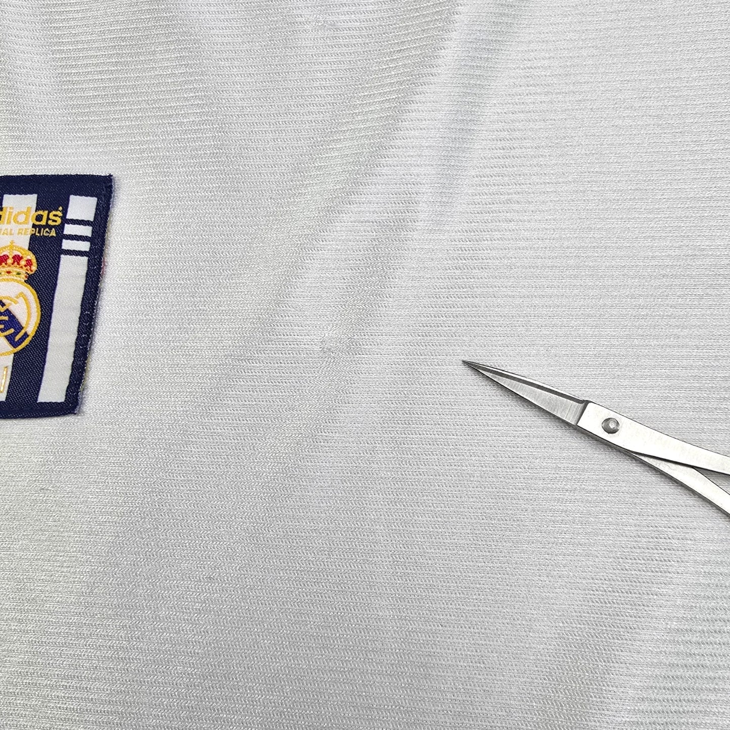 1998/99 Real Madrid Home Football Shirt (S) Adidas