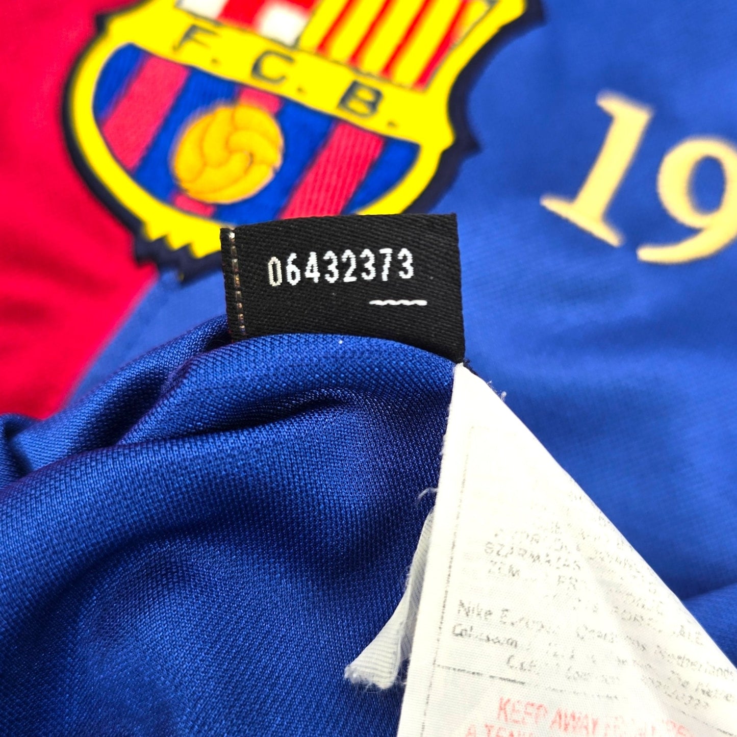 1999/00 Barcelona Home Football Shirt (L) Nike (Centenary) Player Version